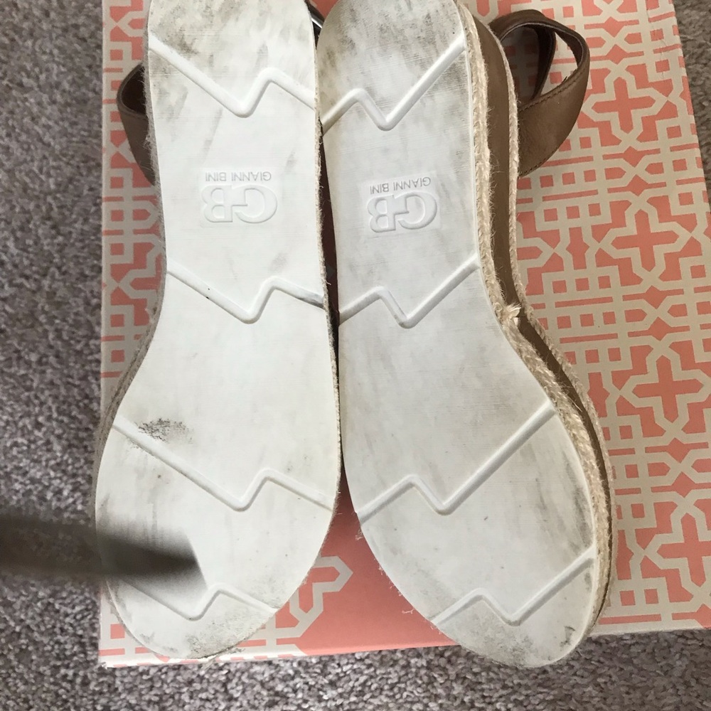 Sandals - Picture 2 of 2